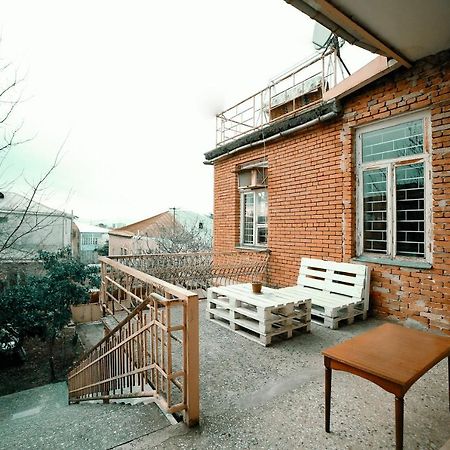 Guest House Old Kutaisi Exterior photo